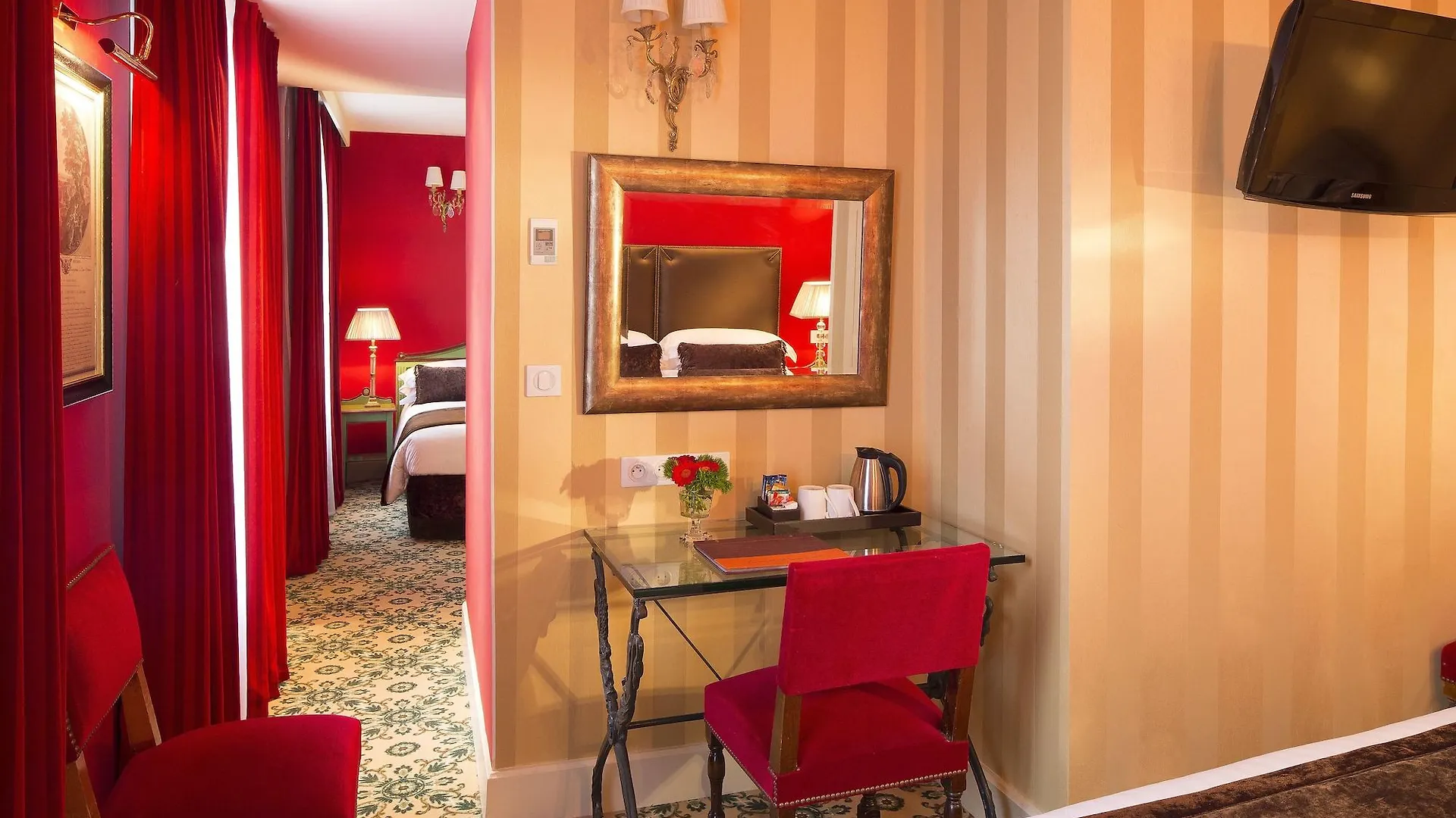 Hotel Des Deux Continents Paris