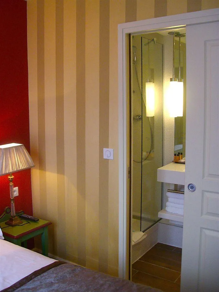 Hotel Des Deux Continents Paris